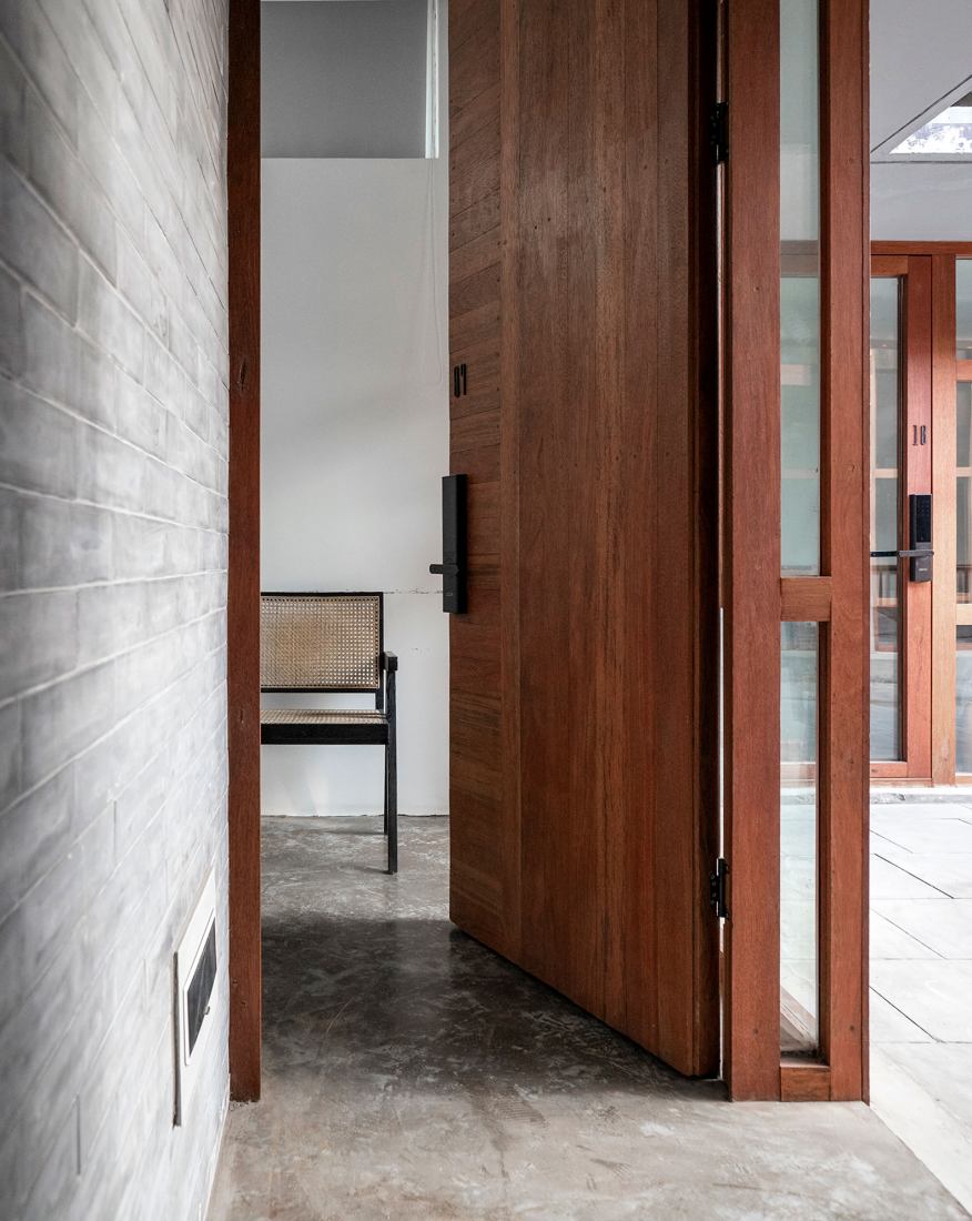 Beijing Hutong Hotel by Urbensis + NSAAA. Photograph by Hector Peinador. Beijing Hutong Hotel by Urbensis + NSAAA. Photograph by Hector Peinador.