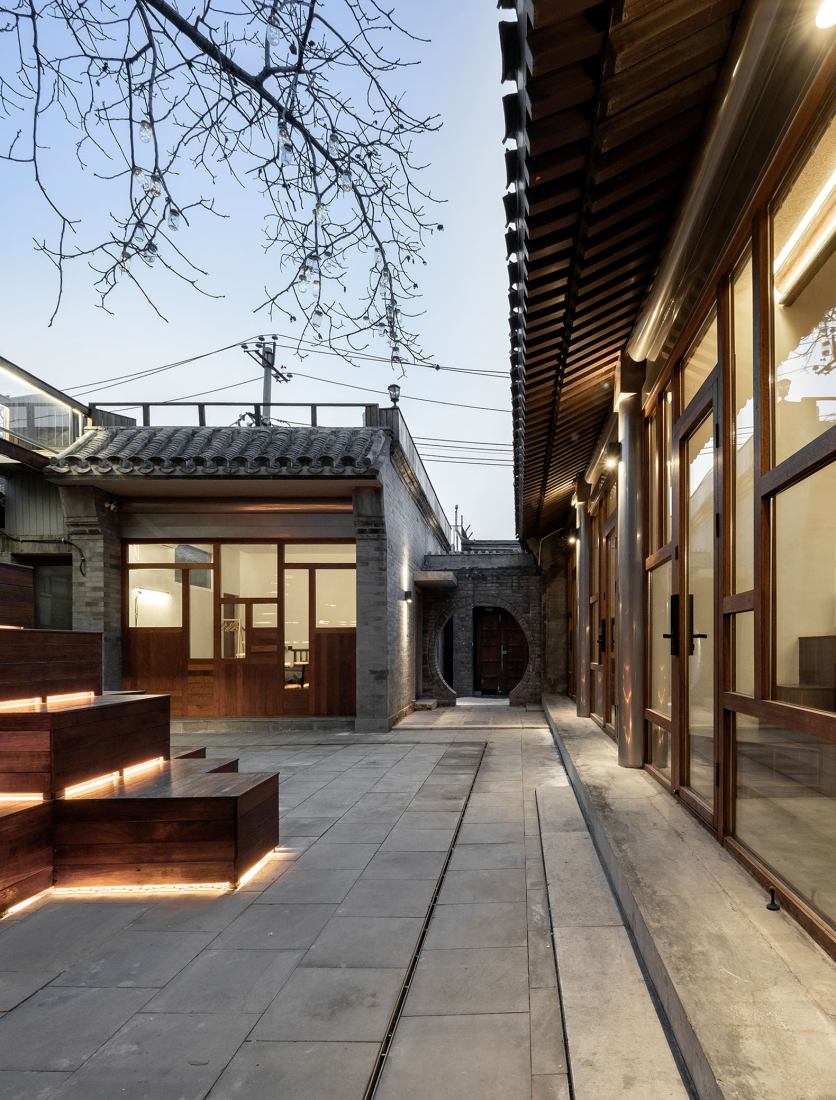Beijing Hutong Hotel by Urbensis + NSAAA. Photograph by Hector Peinador. Beijing Hutong Hotel by Urbensis + NSAAA. Photograph by Hector Peinador.