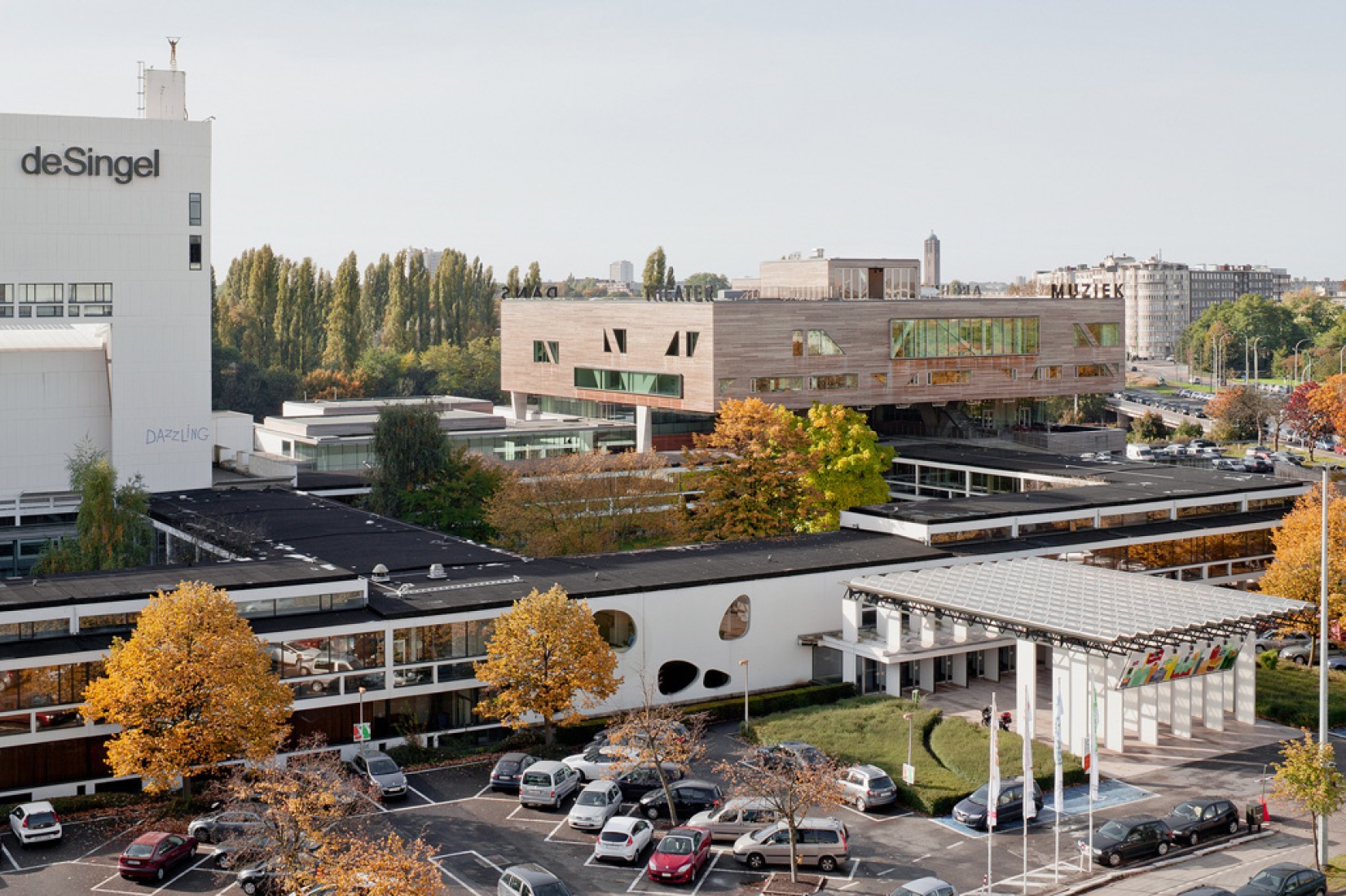Vista de pajaro. deSingel Internationale Kunstcampus. Fotografía © Michiel De Cleene 2011. Vista de pajaro. deSingel Internationale Kunstcampus. Fotografía © Michiel De Cleene 2011.