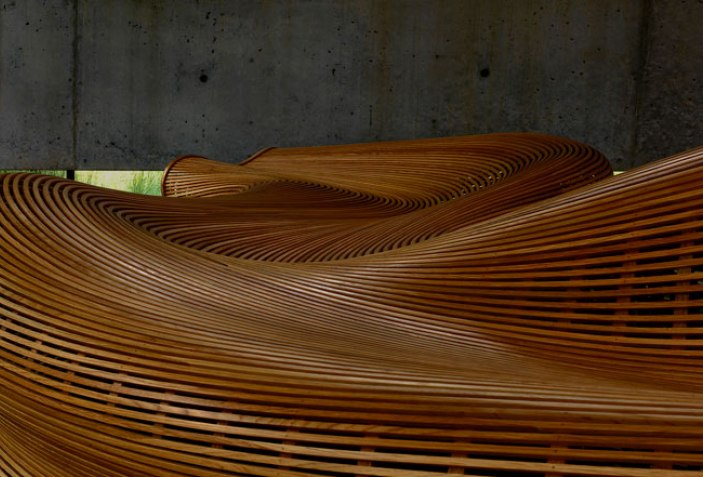 Amada. The Natural Curve [i] 