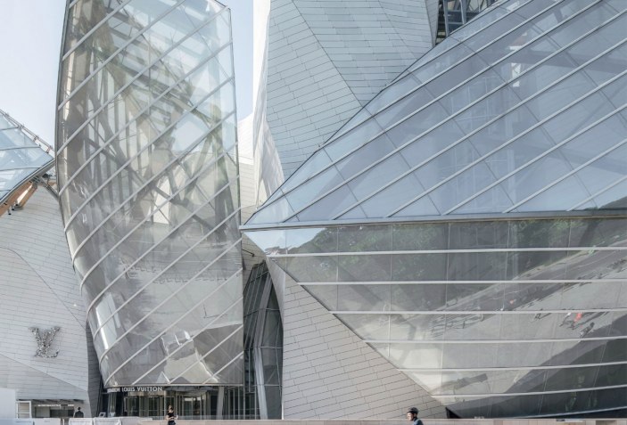 7 Best Photos of Frank Gehry's Fondation Louis Vuitton Building Win #MyFLV  Contest