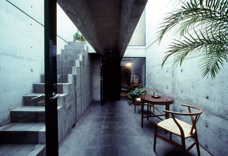 Row House in Sumiyoshi. Azuma House by Tadao Ando The Strength