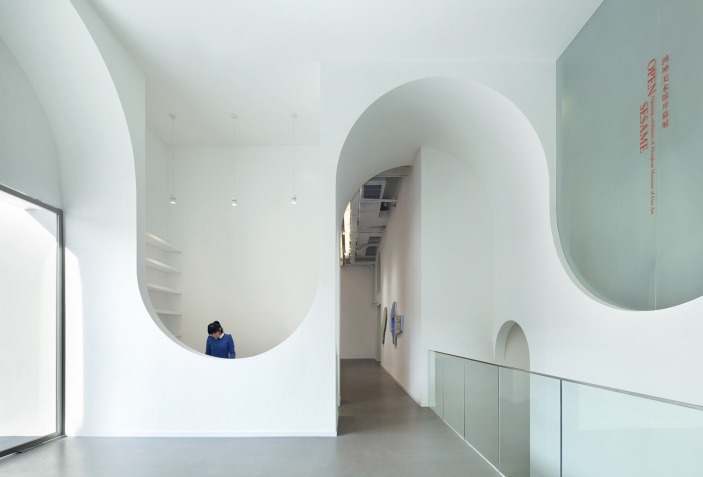 More arched forms, please. Hongkung Art Gallery by penda | METALOCUS